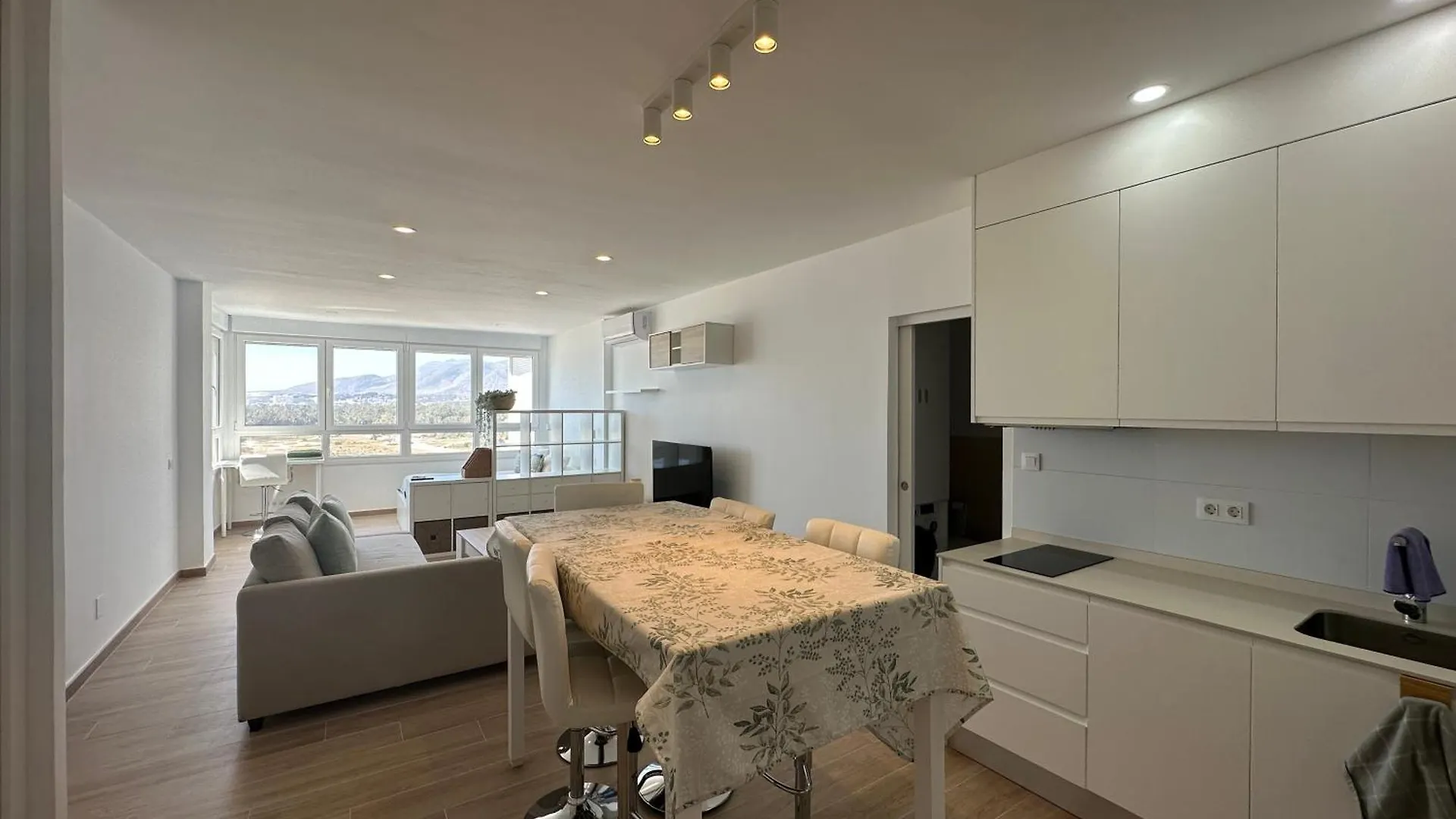 Sunstay Guadalmar Loft Seaview Málaga